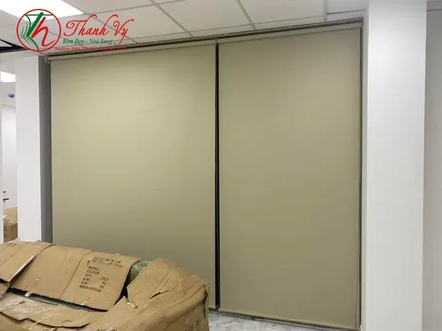 Rèm cuốn màu Nâu Rèm cuốn màu Nâu Rem cua cuon mau nau van phong 3