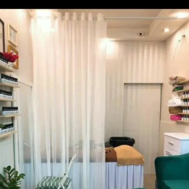 Rèm vải voan ngăn giường Spa màu Trắng Rèm vải voan ngăn giường Spa màu Trắng rem vai voan ngan giuong spa mau trang 2