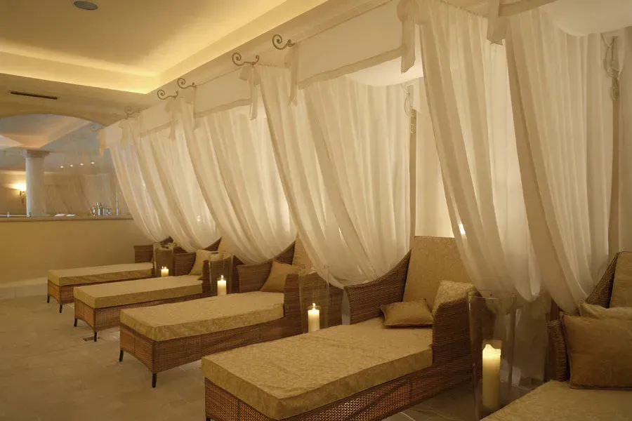 Rèm vải voan ngăn giường Spa màu Kem Rèm vải voan ngăn giường Spa màu Kem rem voan spa mau kem