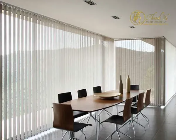 Rèm cửa sổ văn phòng TPHCM | Chất liệu Xịn – Kiểu dáng Đẹp rem cua so van phong tphcm