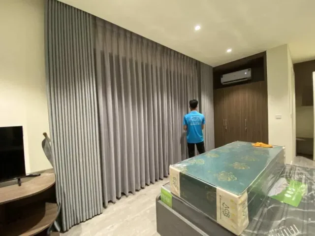 Thanh Vy tại Công Trình Rèm Vải 2 Lớp Công Nghệ Hấp Sóng Rèm