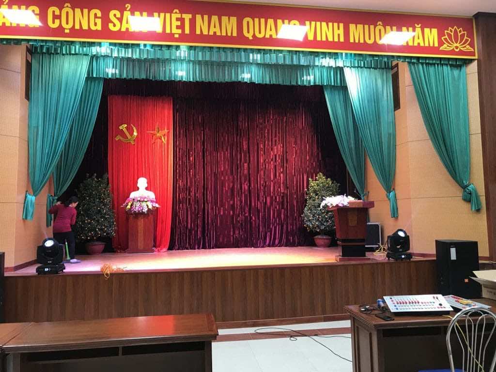 Dịch vụ may thiết kế rèm sân khấu chất lượng nhất Hà Nội, TPHCM