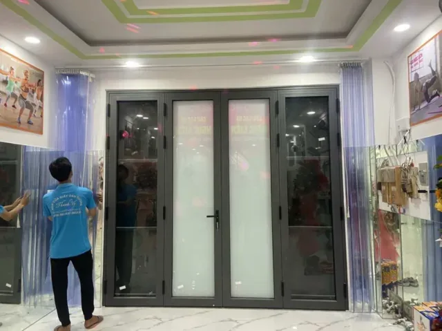 Rèm Nhựa PVC Quận Bình Tân Xếp Gọn